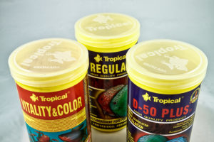 Suchy pokarm płatkowany